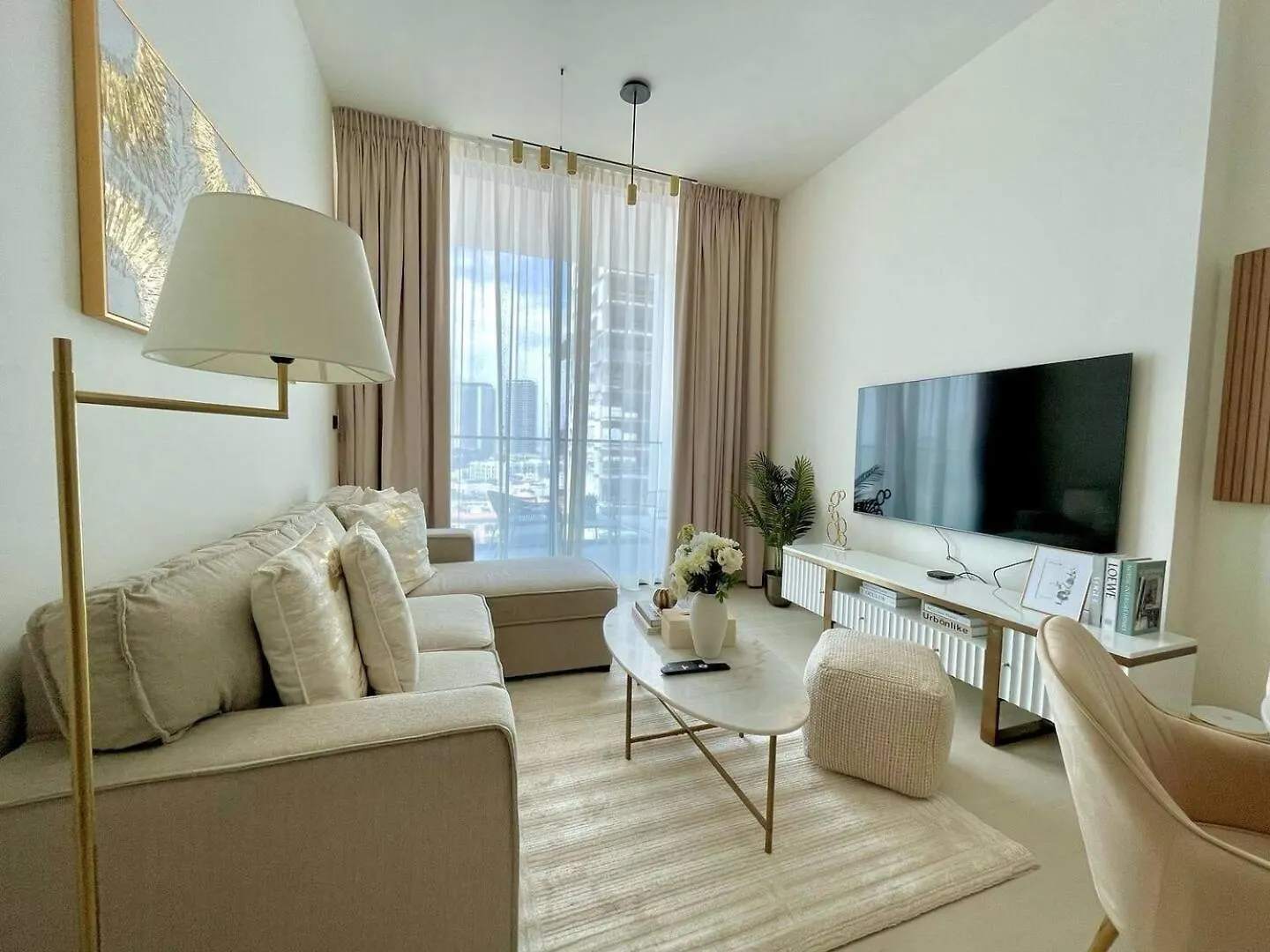 Elegant 1Br Escape In Jvc! Apartment Dubai