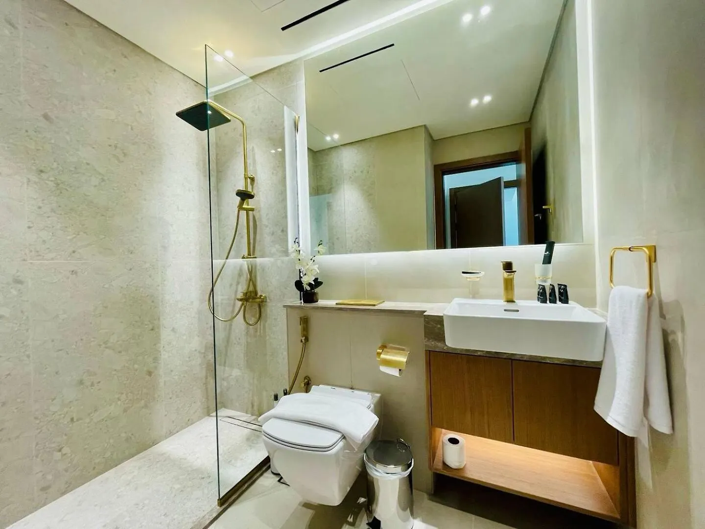 Elegant 1Br Escape In Jvc! Apartment Dubai
