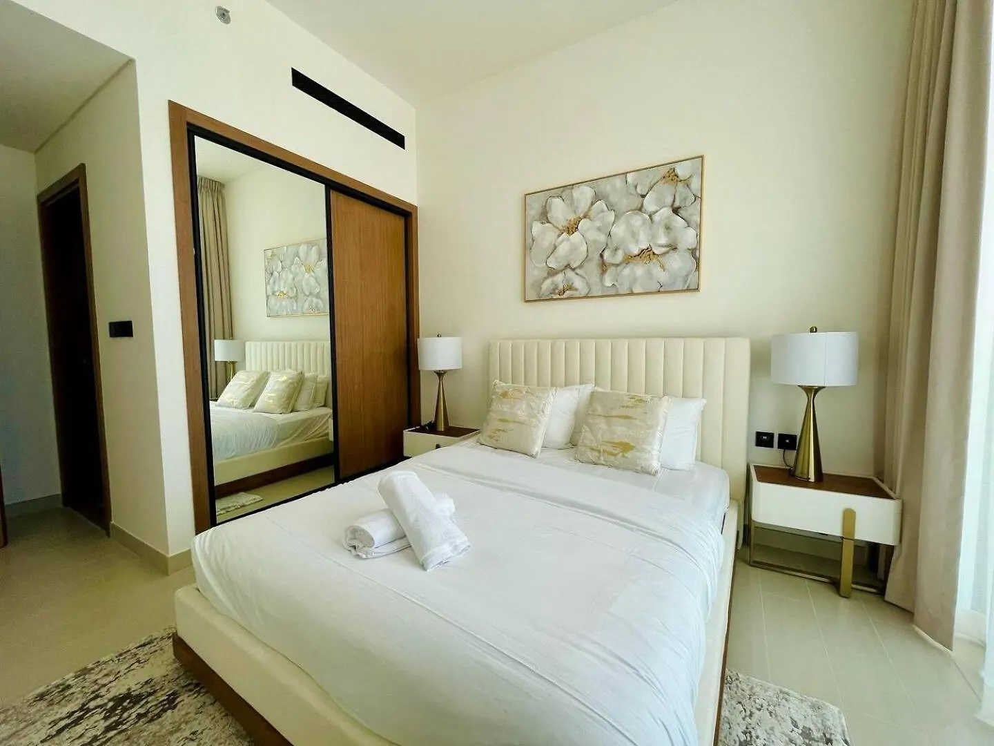 Elegant 1Br Escape In Jvc! Apartment Dubai 0*,